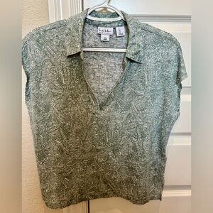 NICOLE MILLER 100% Linen Sage Green Paisley V-Neck Top Blouse Size Large L EUC